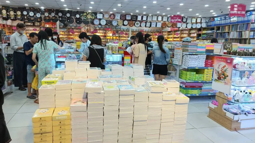 các nhà sách gần đây tại Quận 12