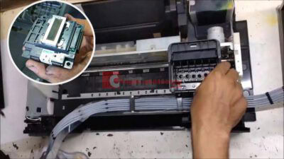 Vệ sinh đầu phun bằng dung dịch chuyên dụng